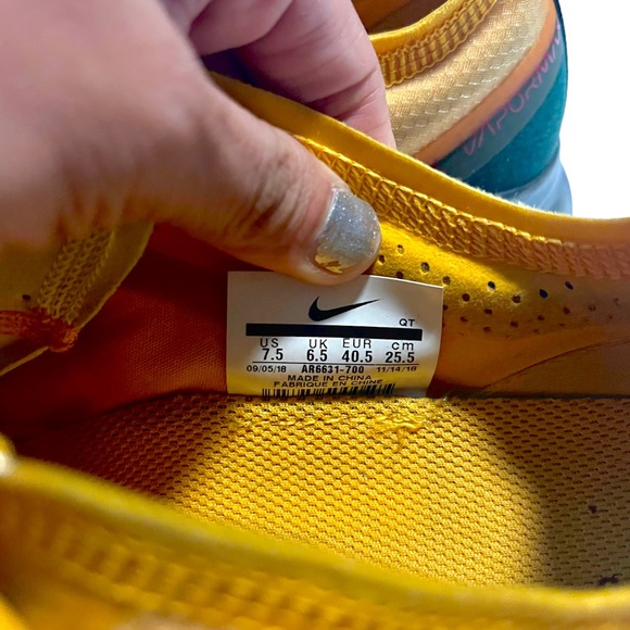 ✨NIKE✨Air Vapormax 2019 in Canyon Gold - Picture 11 of 11